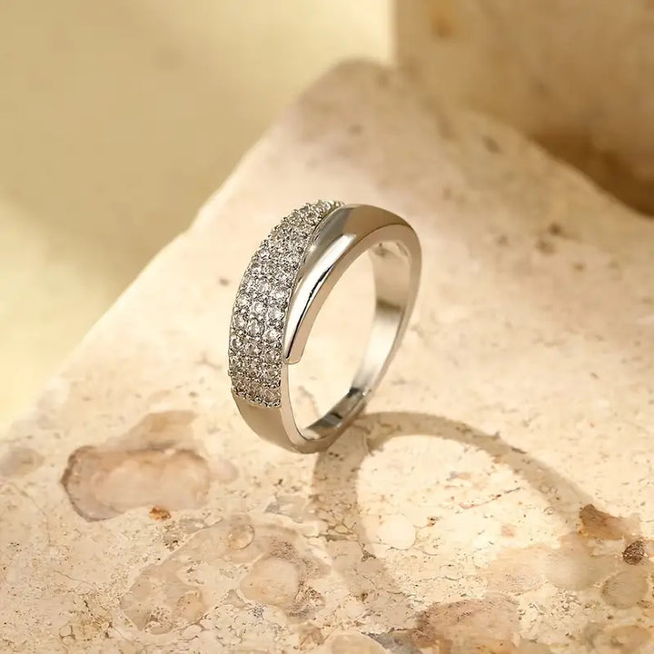 Elegant Gold Ring | Strength, hope and solidarity