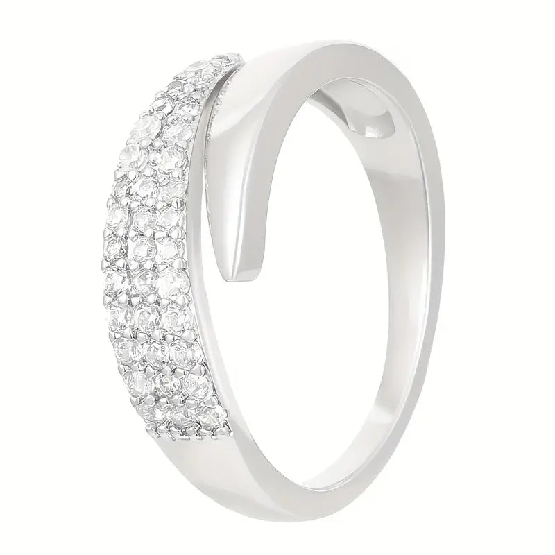 Elegant Gold Ring | Strength, hope and solidarity