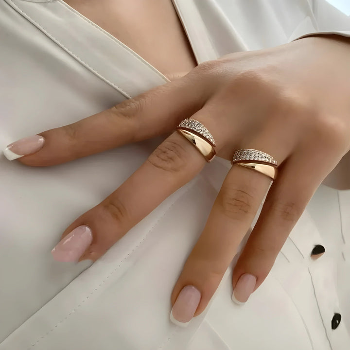 Elegant Gold Ring | Strength, hope and solidarity